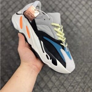 Yeezy 700 Boost Orange and Blue Size Men 8